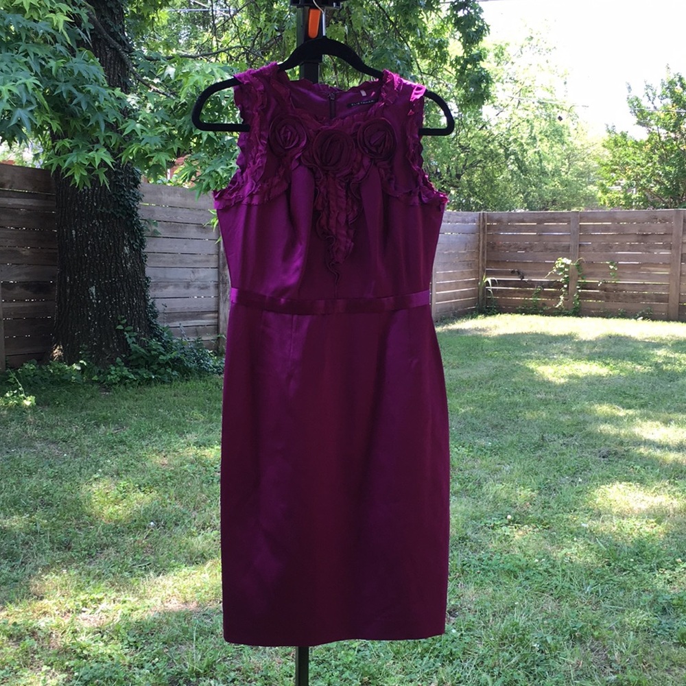 Elie Tahari silk sheath dress in plum/magenta